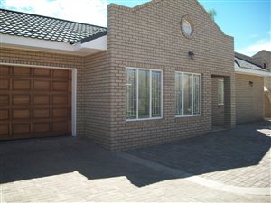 2 Bed Townhouse in Oosterville
