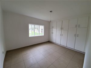 2 Bed Apartment in President Park