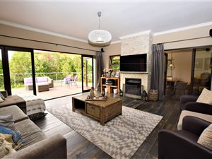 5 Bed House in Dainfern Valley