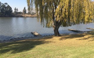 810 m² Land available in Vanderbijlpark Central