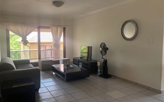2 Bedroom Apartment in Roodepoort Central