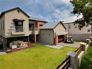 3 Bed House in Waterfall Country Village