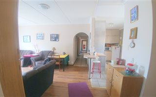 4 Bedroom House in Denneoord