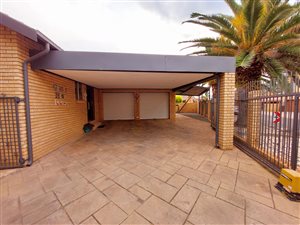 3 Bed House in Wierda Glen