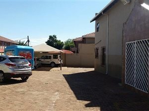 290 m² Commercial space in Edenvale