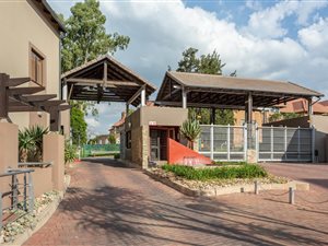 1 Bed Apartment in Sunninghill