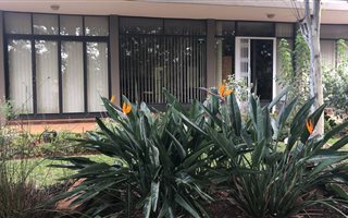 90 m² Office Space in Brummeria