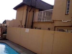 3 Bed Duplex in Vanderbijlpark SE4