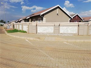 3 Bedroom House in Brakpan North