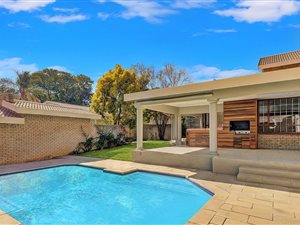 4 Bed Townhouse in Khyber Rock