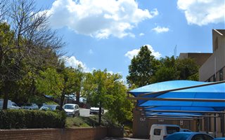 957 m² Commercial space in Jet Park