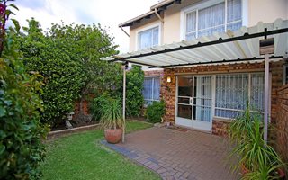 3 Bedroom Apartment in Atlasville