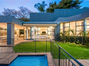 3 Bed House in The Gardens