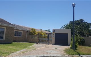 3 Bedroom House in Glenwood