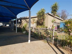 1443 m² Commercial space in Brits Central