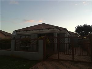 3 Bed Townhouse in Clarina