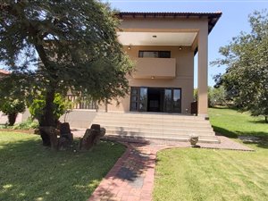 4 Bed Townhouse in Fleurdal