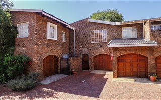 2 Bedroom Duplex in Lynnwood Glen
