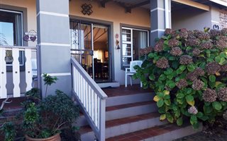 2 Bedroom House in Reebok