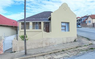 3 Bedroom House in North End