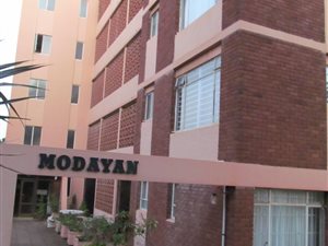 2 Bed Flat in Essenwood
