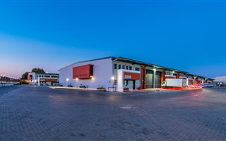 426 m² Industrial space in Pomona