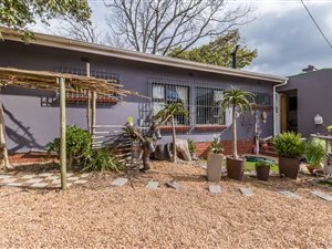 4 Bed House in La Colline