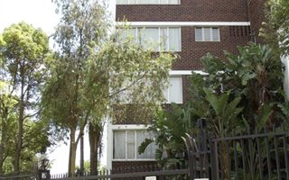 1 Bedroom Apartment in Groenkloof