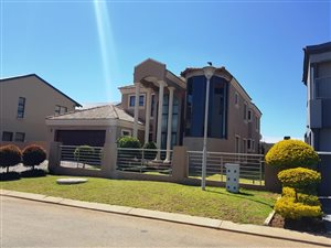 3 Bed House in Bendor