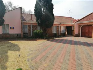 4 Bed House in Vanderbijlpark SE