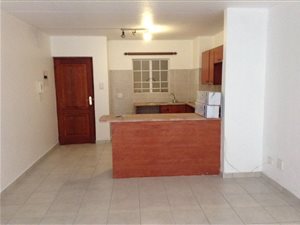 2 Bed Apartment in Dainfern
