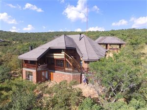 2 Bed House in Mabalingwe