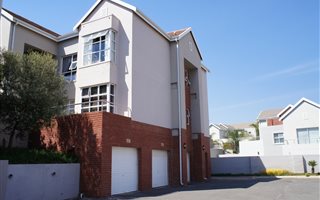 3 Bedroom Apartment in Eagle Canyon Golf Estate