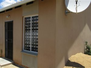2 Bed House in Savanna City
