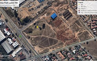 2.7 ha Land available in Tulisa Park