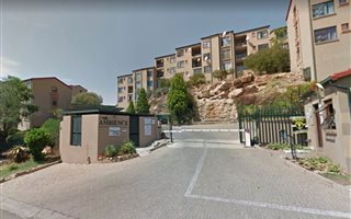 3 Bedroom Apartment in Wilro Park