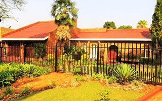 3 Bedroom House in Eldoraigne