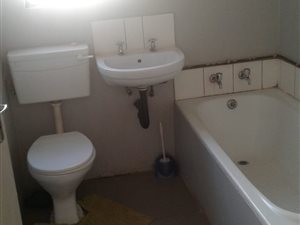3 Bed House in Windmill Park