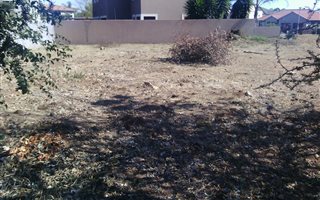 600 m² Land available in Serala View