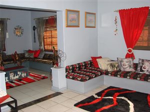 6 Bed House in New Park