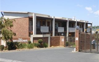 2 Bedroom Flat in Bloubosrand