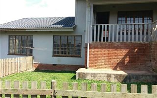 3 Bedroom House in Effingham