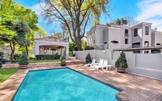 1 Bedroom Apartment in Dunkeld West
