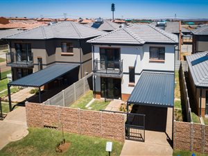 3 Bed House in Naturena