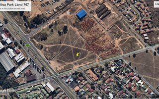 2.1 ha Land available in South Hills