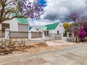 3 Bed Townhouse in De Rust