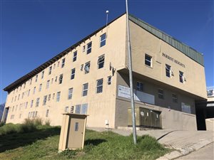 131 m² Industrial space in Plankenbrug