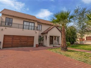3 Bed House in Brooklands Lifestyle Estate