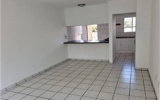 2 Bedroom Townhouse in Krugersdorp North
