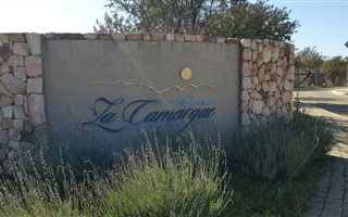 510 m² Land available in La Camargue